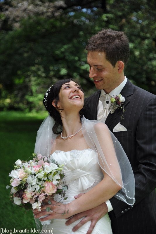 Hochzeit von Petra & Alexander im Schloss Burgfarrnbach.