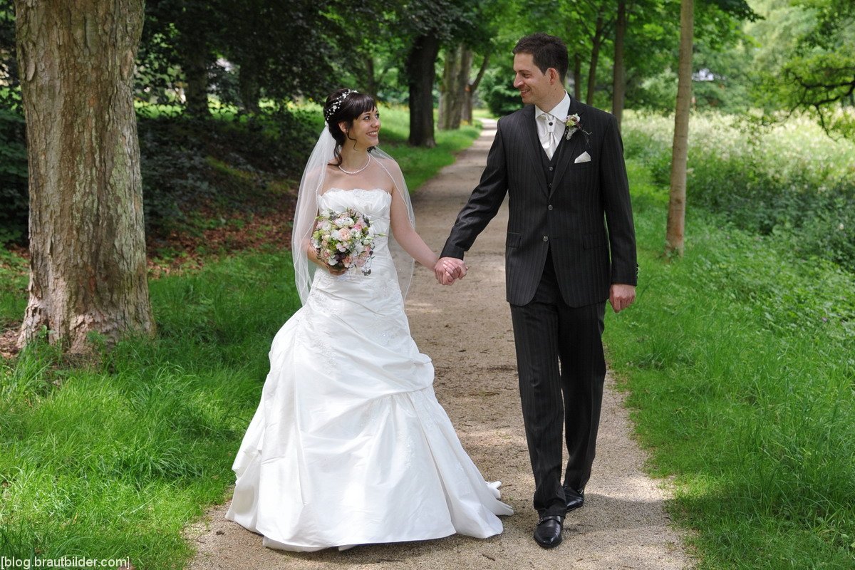 Hochzeit von Petra & Alexander im Schloss Burgfarrnbach.