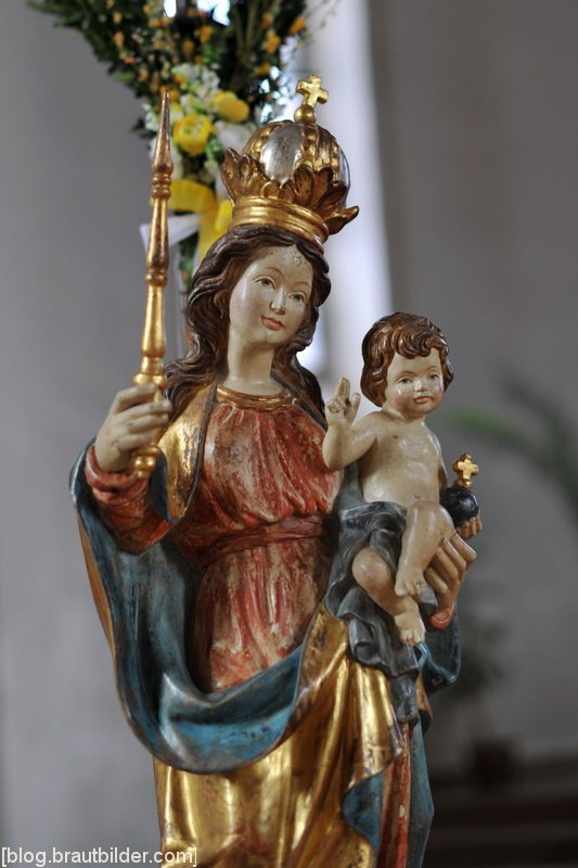 Innenaufnahmen der Pfarrkirche Unsere Liebe Frau Fürth | Hochzeitsfotograf Fürth