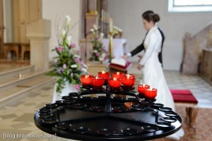 Hochzeitsfotos bei schlechtem Wetter - Hochzeitsfotograf Wiesenthau, Forchheim, Erlangen, St. Martin Kirche in Eggolsheim