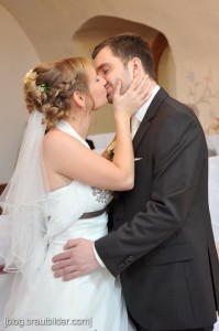 Hochzeitsfotos bei schlechtem Wetter - Hochzeitsfotograf Wiesenthau, Forchheim, Erlangen