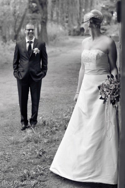 Obwohl die traditionelle, klassische Hochzeit nie unmodern wird, so verändert sich der Style der Brautbilder. Hochzeitsfotograf München