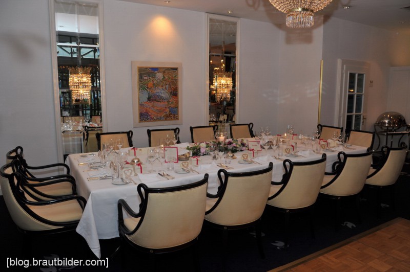 Der Hochzeitsfotograf in Rapperswil. Das Hotel Schwanen, im Restaurant Le Jardin mit prächtiger Seesicht.