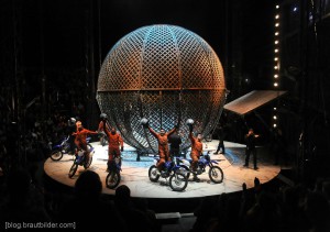 Zirkus FLIC FLAC - 25 Jahre Hoechststrafe - Premiere Nuernberg 12-2014 - der Hochzeitsfotograf