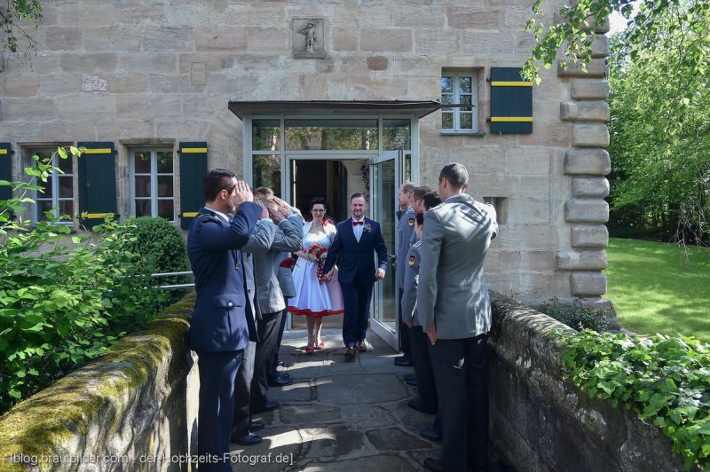 Hochzeitsfotograf Feucht - Heiraten im Zeidlerschloss in Feucht