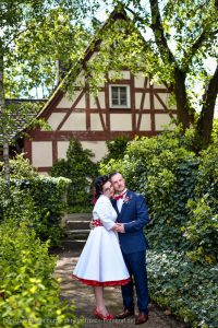 Hochzeitsfotograf Feucht - Heiraten im Zeidlerschloss in Feucht