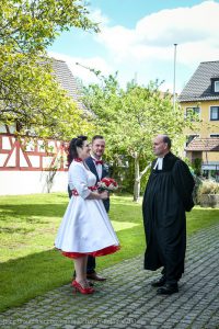 Hochzeitsfotograf Feucht - Heiraten in der Jakobskirche in Feucht
