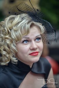 Hochzeitsfotograf, Mit 20-er Jahre Motto im Great Gatsby Style, Hochzeitsfotograf Vintage, Fotograf Hochzeit, tolle Hochzeitsgäste im 20 Jahre Style