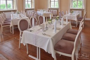 Als Hochzeitsfotograf im Schloss Atzelsberg, Hochzeit feiern im Barocksaal