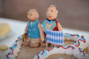 Hochzeitsfotograf - Hochzeitsorte wird angeschnitten