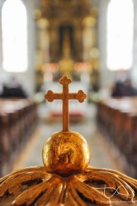 Heiraten in der St. Mathäus Kirche in Wiesenthau - Fotograf für kirchliche Hochzeit