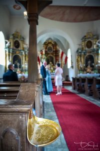 Hochzeitsfotograf Schloss Burgellern, Heiraten auf dem Schloss in Burgellern, kirchliche Trauung Burgellern, Schesslitz