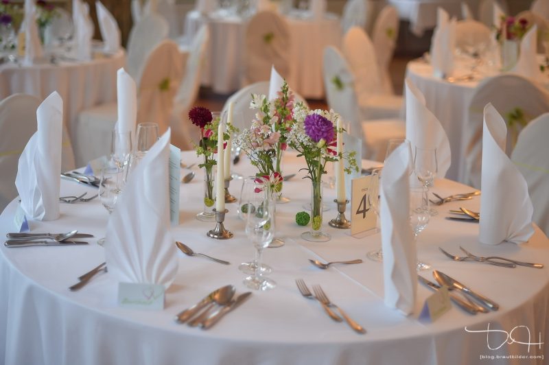 Hochzeitsfotograf Schloss Burgellern, Heiraten auf dem Schloss in Burgellern, kirchliche Trauung Burgellern, Schesslitz