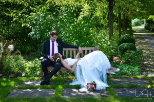 Sie heiraten im Hotel Überfahrt? Wir machen die Hochzeitsfotos im Garten vom Hotel