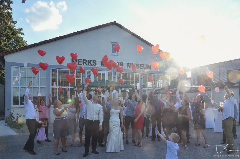 Ein schöner Brauch an Hochzeiten. Den Moment festgehalten hat Ihr Hochzeitsfotograf