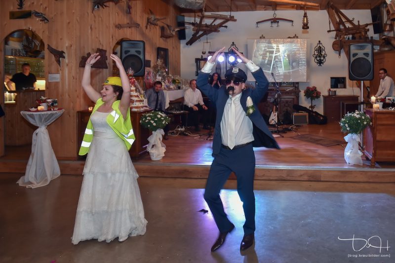 Braut und Braeutigam beim Hochzeitstanz fotografiert der Hochzeits Fotograf aus Nuernberg!