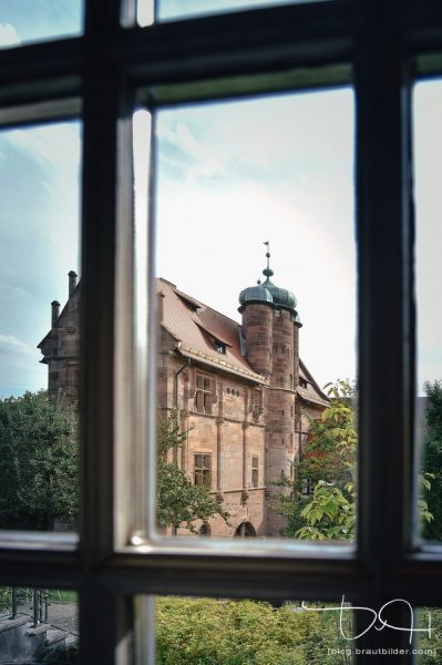 Das Tucherschloss fotografiert vom Hochzeits Fotografen aus Nuernberg.