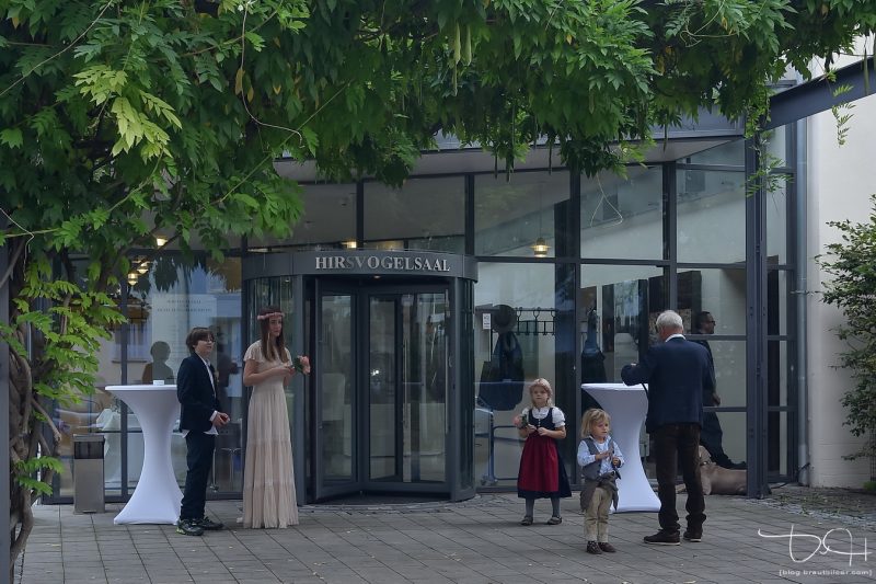 Euer Hochzeits Fotograf aus Nuernberg am Hirsvogelsaal!