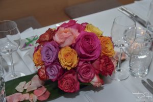 Schoene Tischdekoration auf der Hochzeitstafel fotografiert von dem Hochzeitsfotograf aus Nuernberg! Da Claudio!