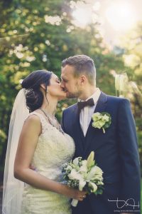 Brautshooting mit dem Hochzeitsfotografen aus Nuernberg im Schloss Burgfarrnbach