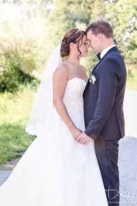 Romantische Brautbilder mit dem Hochzeitsfotografen.