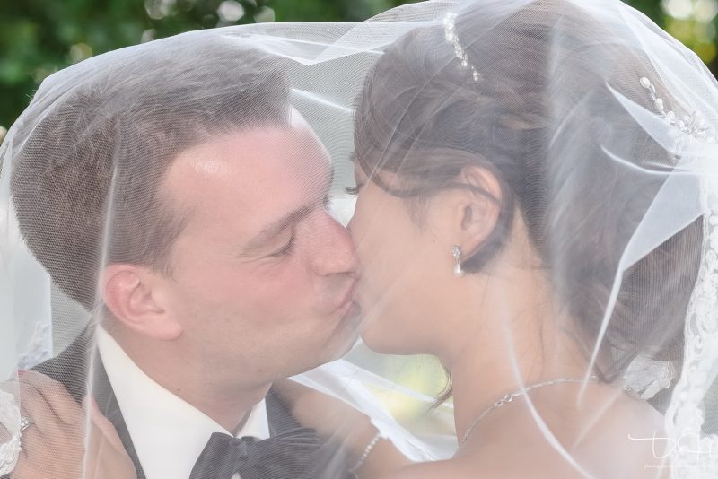 Euer Hochzeitsfotograf aus Nuernberg hat immer eine Idee fuer ein aussergewoehnliches, schoenes Hochzeitsbild.