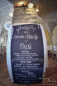 Menuetafel von Simone und Philipp. Bella Italia! Fotografiert vom Hochzeitsfotografen.
