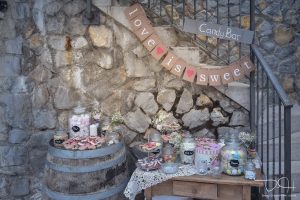 Vintage! Boho! Candy Bar! Der Hochzeitsfotograf aus Nuernberg in Italien am Gardasee.