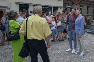 Der Hochzeitsfotograf unterwegs in Zuerich.