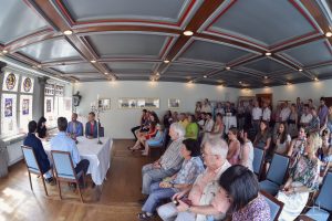 Bilder von Eurem Hochzeitsfotografen in Zuerich. Verpartnerung im Zunfthaus zur Waag.