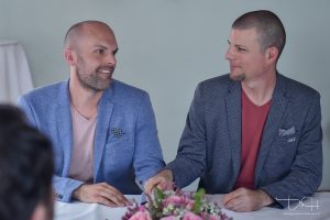 Der Hochzeitsfotograf in der Schweiz. Verpartnerung im Zunfthaus zur Waag.