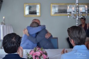 Ja-Wort in der Schweiz. Der Hochzeitsfotograf in Zuerich.
