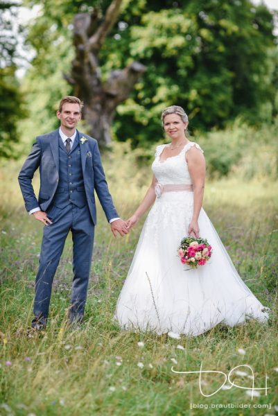 Moderne Brautbilder mit dem Hochzeitsfotografen aus Nuernberg.