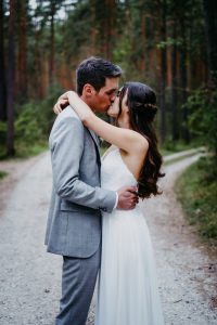 Brautbilder in Schwanstetten mit dem Hochzeitsfotografen aus Nuernberg