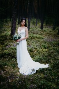 Die Braut im Boho Vintage look fotografiert vom Hochzeitsfotografen aus Nuernberg
