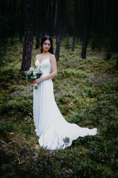 Die Braut im Boho Vintage look fotografiert vom Hochzeitsfotografen aus Nuernberg