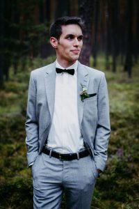 Der Braeutigam fotografiert von dem Hochzeitsfotografen aus Nuernberg